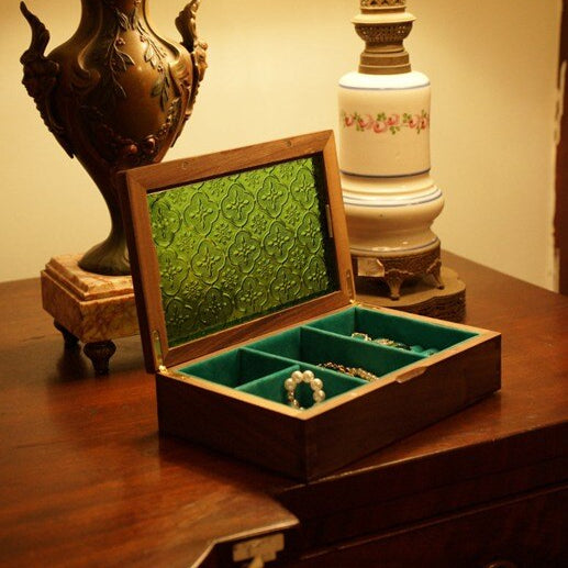 Antik Smykkeskrin I Glas