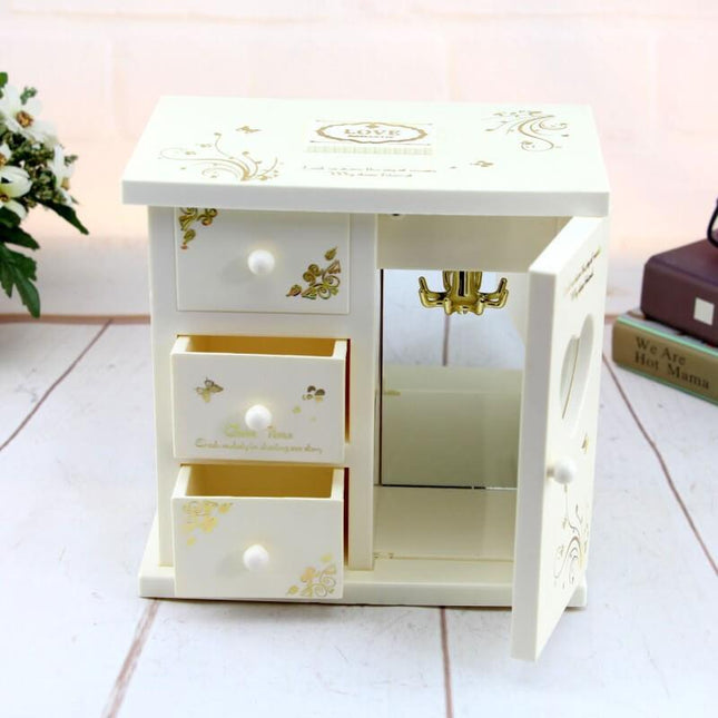 Lille Smykkeskrin Med Musik