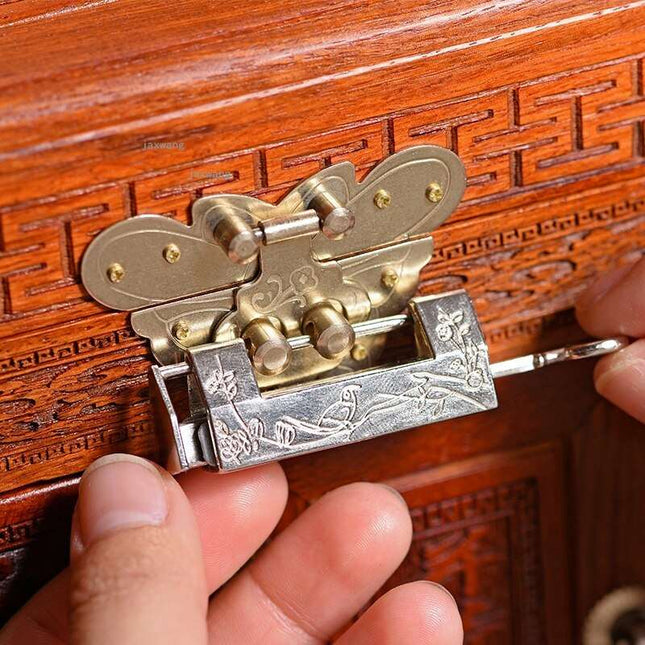 Kinesisk Smykkeskrin I Træ